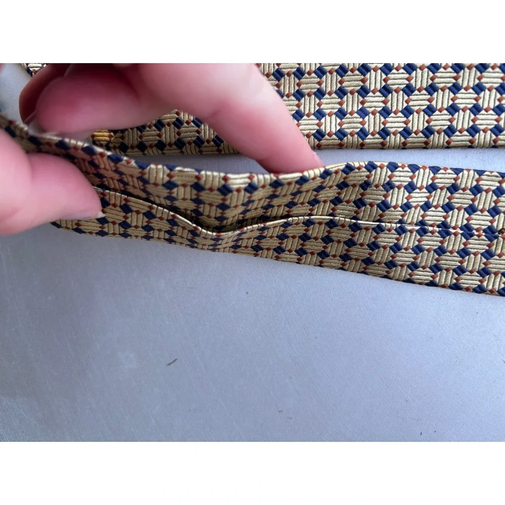 Nautica Mens Silk Tie Gold Navy Blue Burgundy Geometric Diamond Pattern Classic